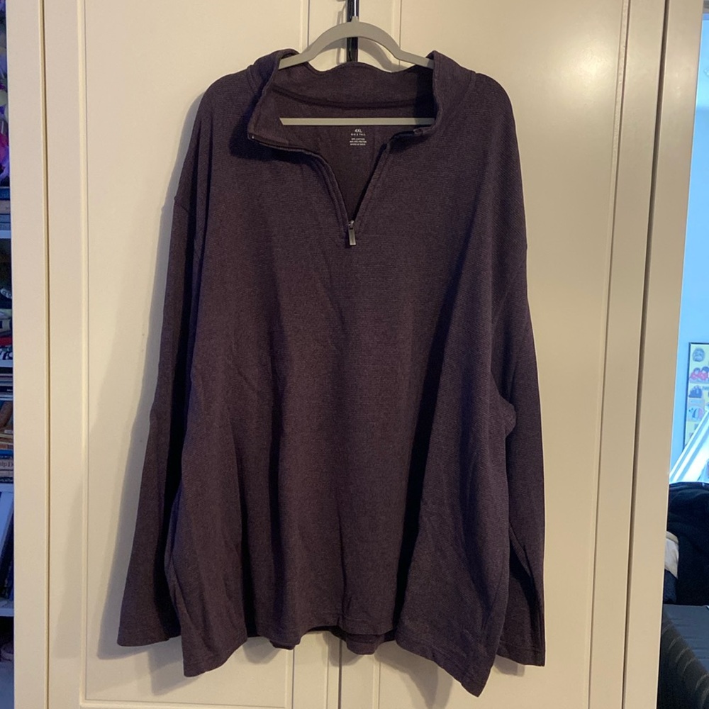Long sleeve quarter zip shirt